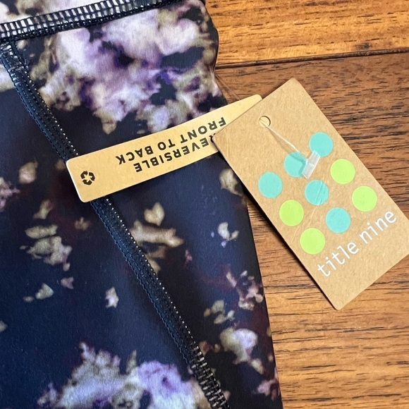 NWT Title Nine Mad Dash 10" Short Napili/Poipu Print Reversible / Medium - Picture 9 of 10